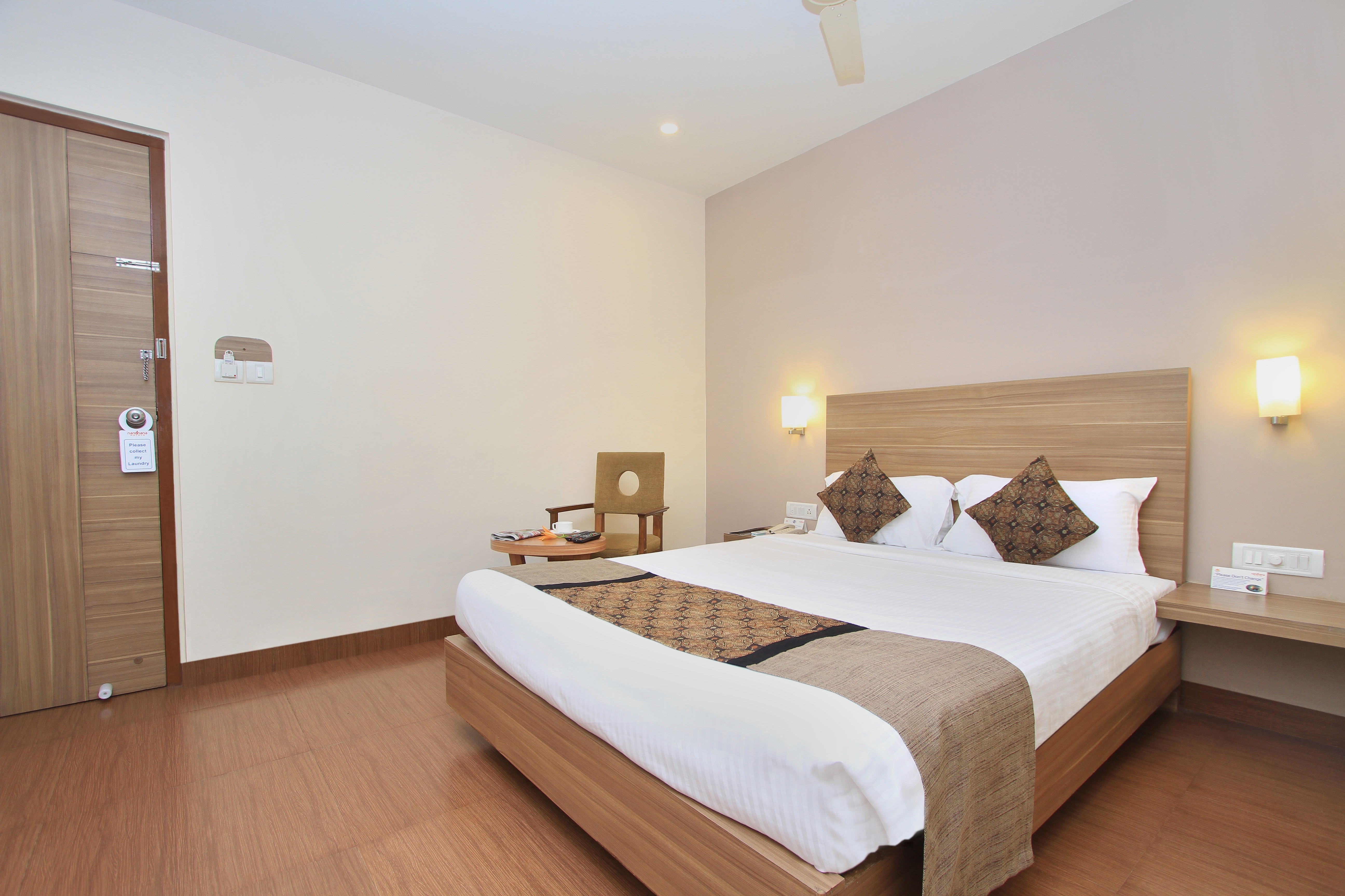 DELUXE TWIN ROOM, LA SARA VISTA, KAMMANAHALLI, jhotel near kammanahalli club